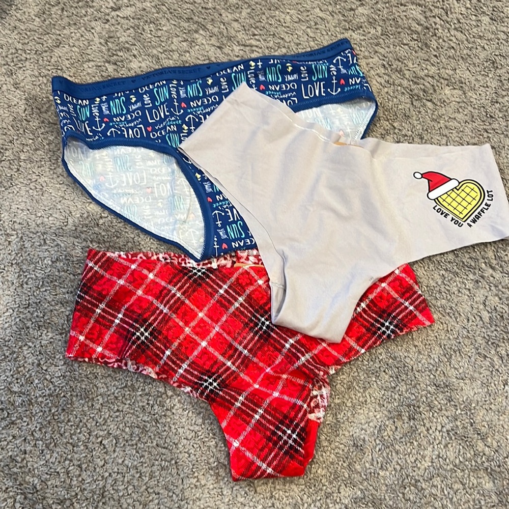 Victoria’s secret underwear bundle